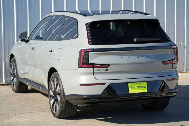 2025 Volvo EX90 Twin Ultra 7P