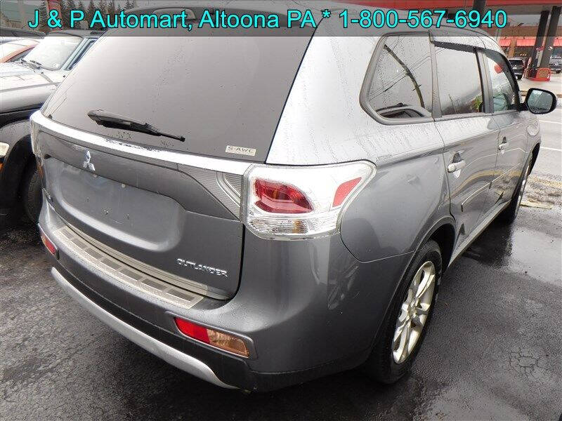 2015 Mitsubishi Outlander SE