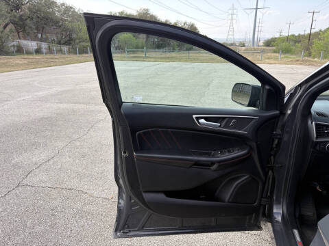 2021 Ford Edge ST-Line