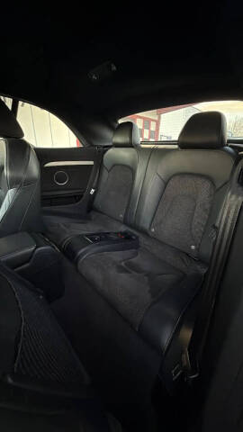 2011 Audi A5 2.0T quattro Prestige