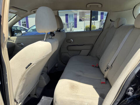 2009 Nissan Versa 1.8 S