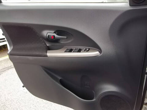 2013 Scion xD