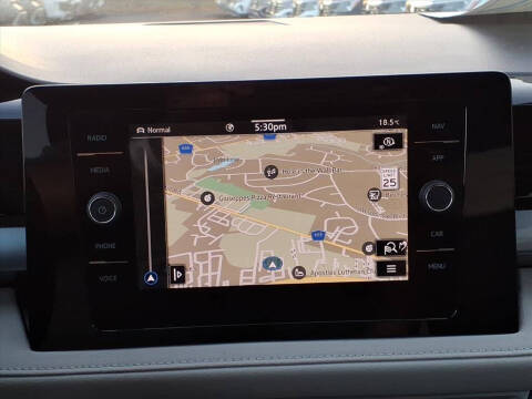 2025 Volkswagen Taos SEL 4Motion