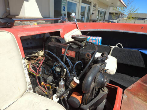 1965 WESTERNER 17 foot Runabout