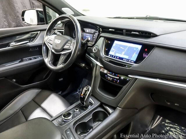 2022 Cadillac XT5 Premium Luxury