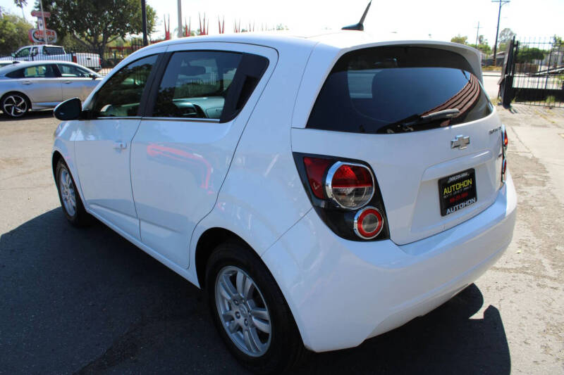 2014 Chevrolet Sonic LT Auto