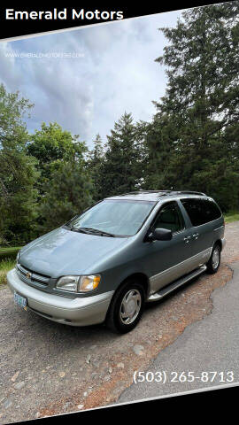 2000 Toyota Sienna for sale at Emerald Motors in Portland OR