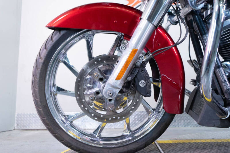 2017 Harley-Davidson Road Glide Special