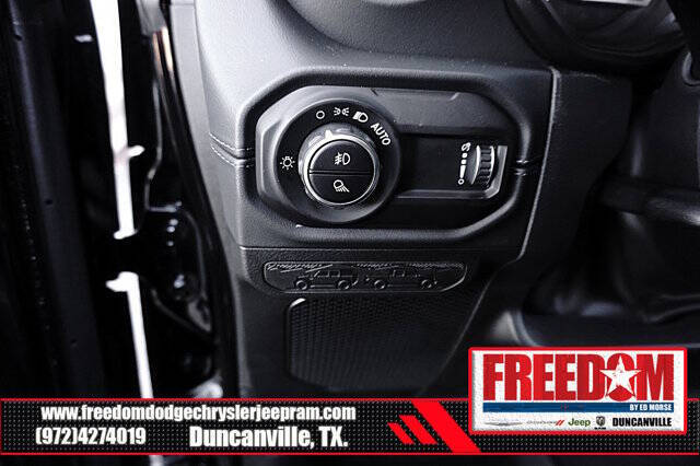 2025 Jeep Gladiator High Tide