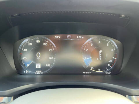 2021 Volvo S60 T5 Momentum