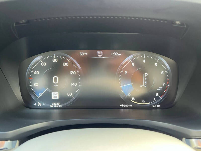 2021 Volvo S60 T5 Momentum