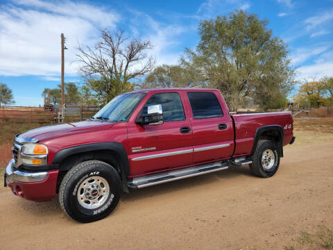 2005 GMC Sierra 2500HD for sale at TNT Auto in Coldwater KS