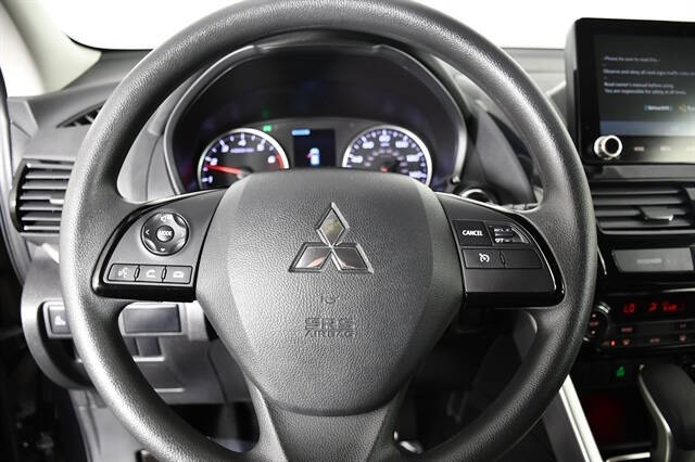 2024 Mitsubishi Eclipse Cross LE