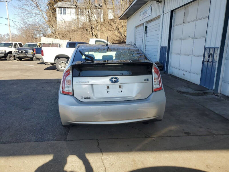 2013 Toyota Prius Three