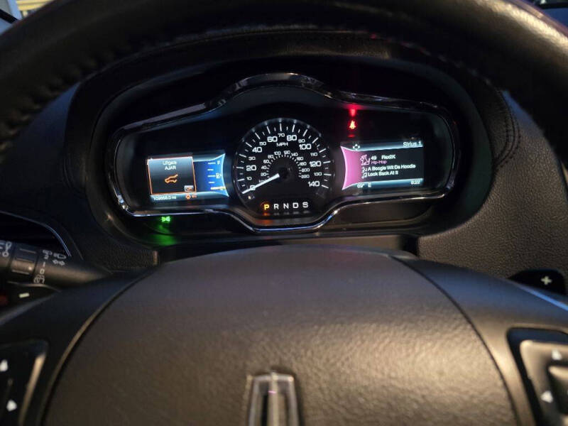 2019 Lincoln MKT