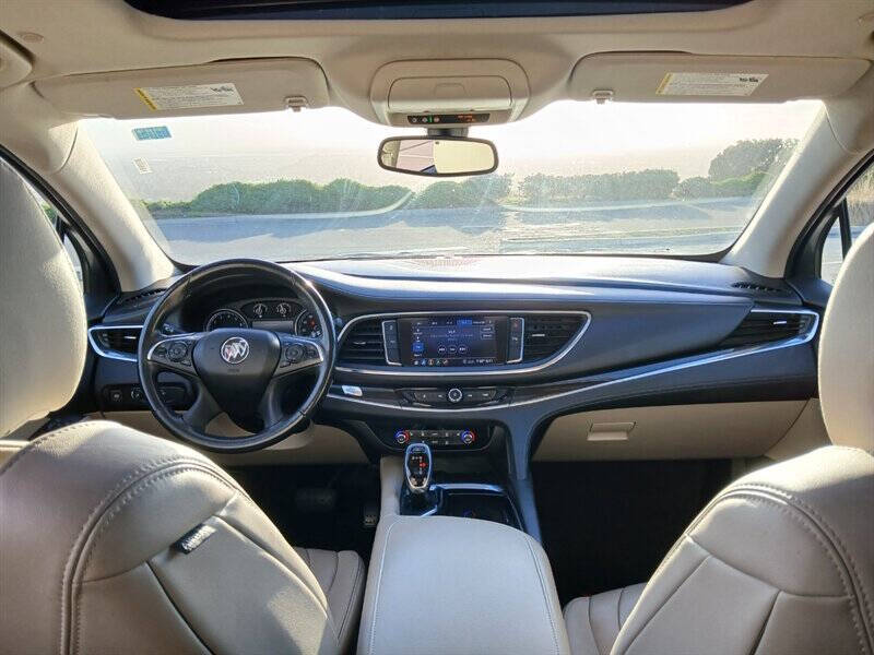 2021 Buick Enclave Essence