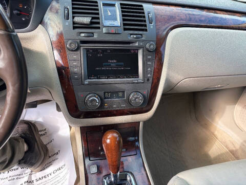 2011 Cadillac DTS Premium Collection