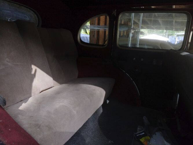 1937 Packard Super 8