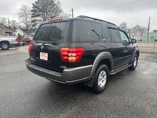 2003 Toyota Sequoia SR5