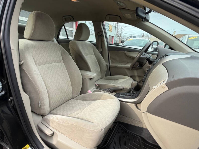 2009 Toyota Corolla LE