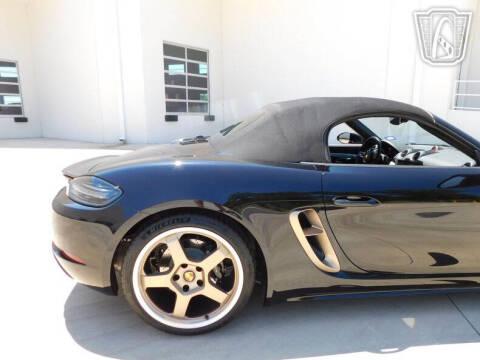 2021 Porsche 718 Boxster