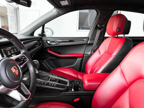 2020 Porsche Macan