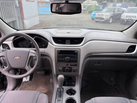 2015 Chevrolet Traverse LS