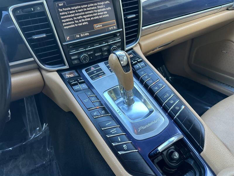 2013 Porsche Panamera