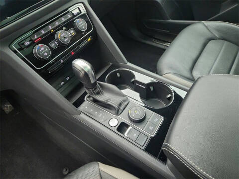 2021 Volkswagen Atlas Cross Sport V6 SEL Premium 4Motion