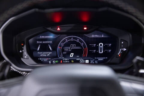 2023 Lamborghini Urus Performante