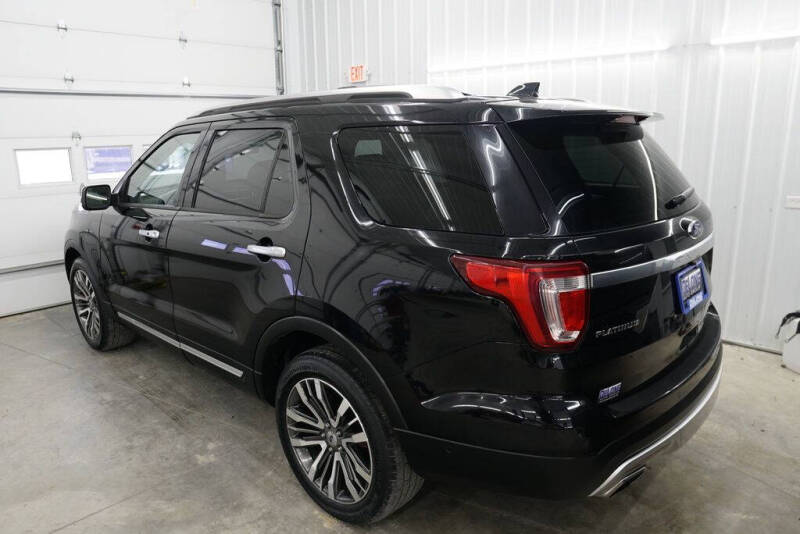 2017 Ford Explorer Platinum