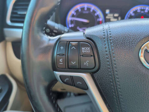 2018 Toyota Highlander Limited Platinum