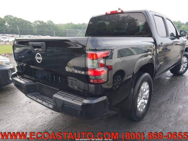 2023 Nissan Frontier SV
