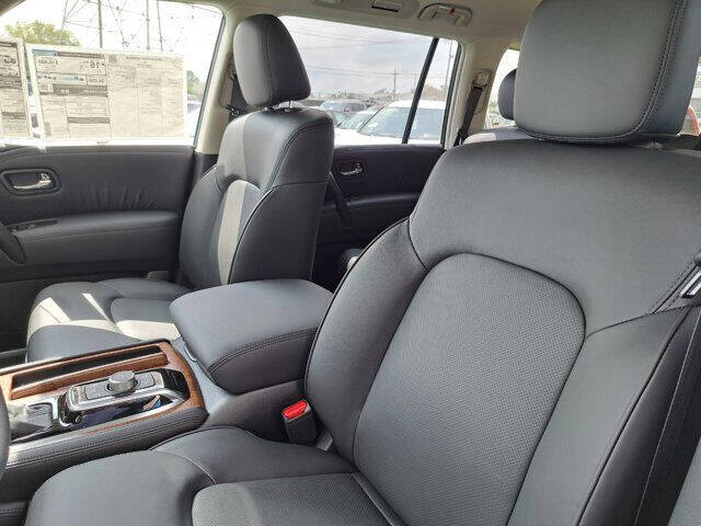 2024 Nissan Armada SL