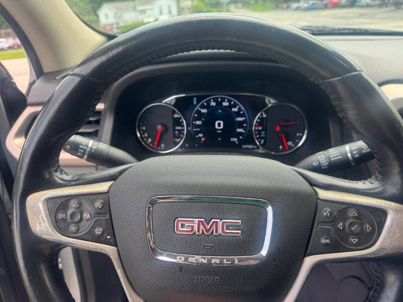2018 GMC Acadia Denali