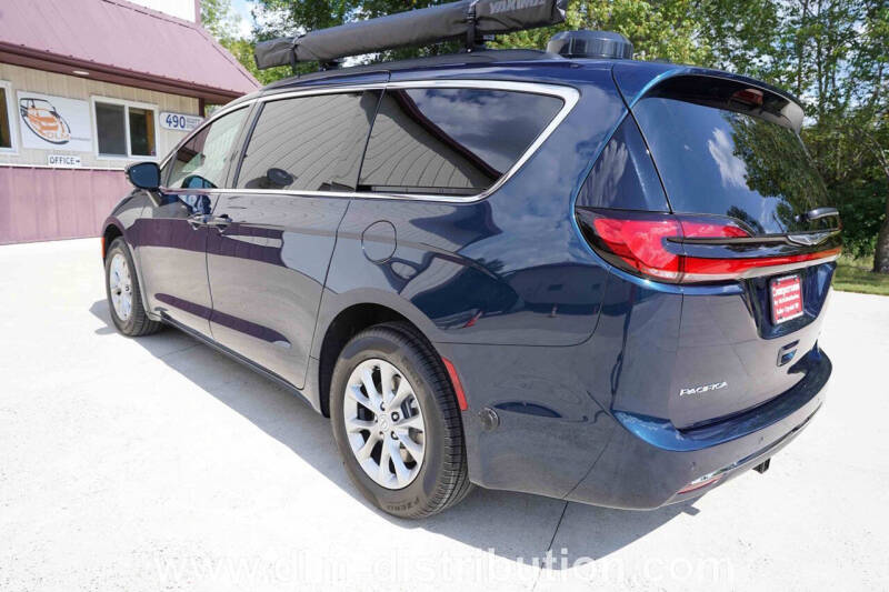 2025 Mini T Campervan Chrysler Pacifica AWD Camper V