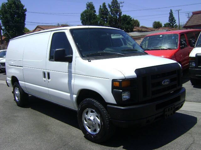 2011 Ford E-Series E-350 SD