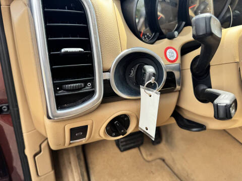 2012 Porsche Cayenne Tiptronic