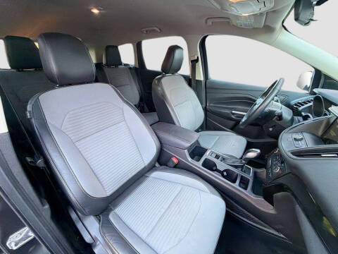 2019 Ford Escape SE