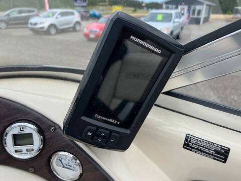 2000 Valiant VIP 18ft