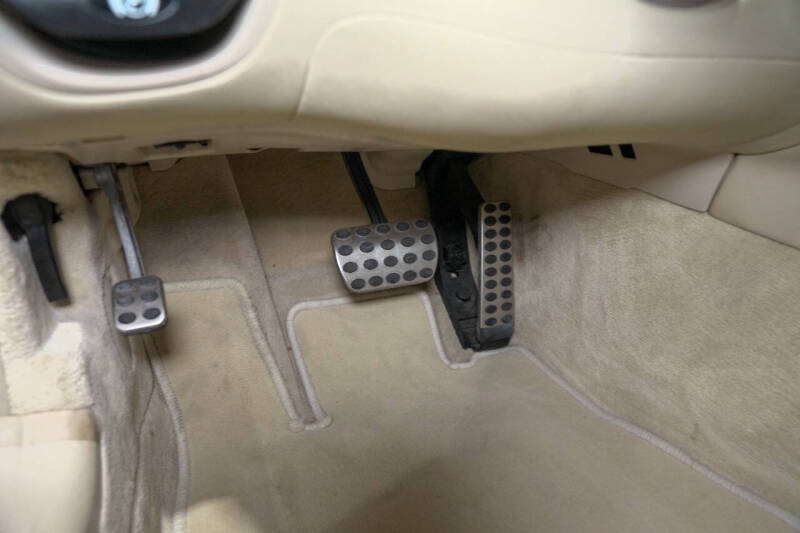 2004 Mercedes-Benz SL-Class SL 600