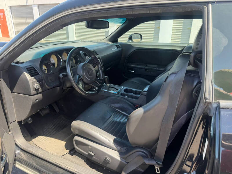 2014 Dodge Challenger R/T Shaker Package