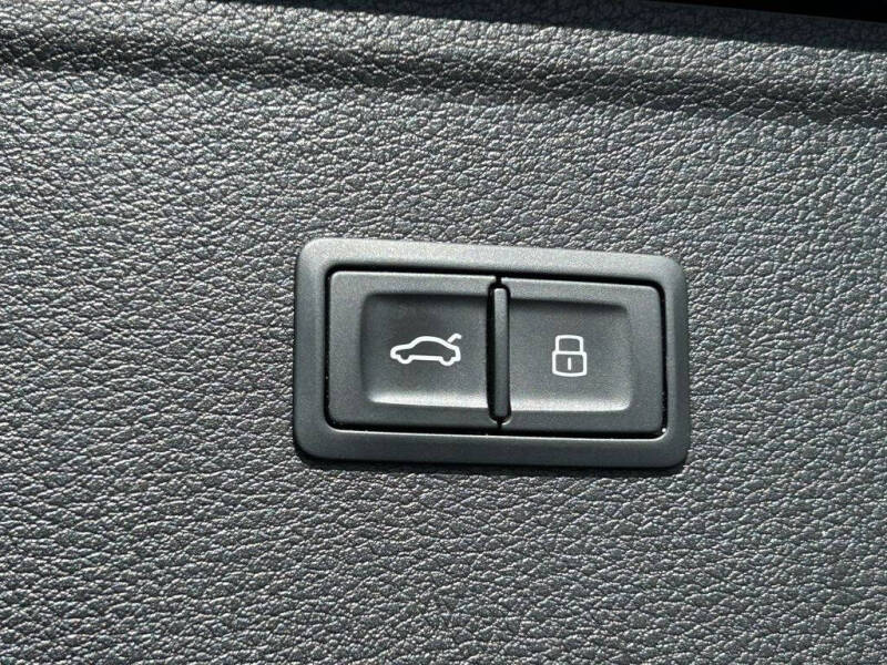 2021 Audi Q5 quattro Premium Plus 45 TFSI