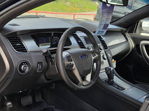 2016 Ford Taurus SEL