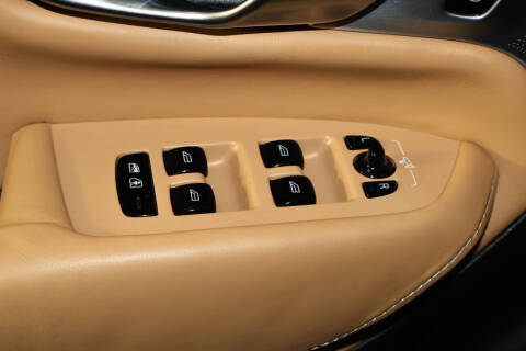 2018 Volvo XC90 T6 Momentum