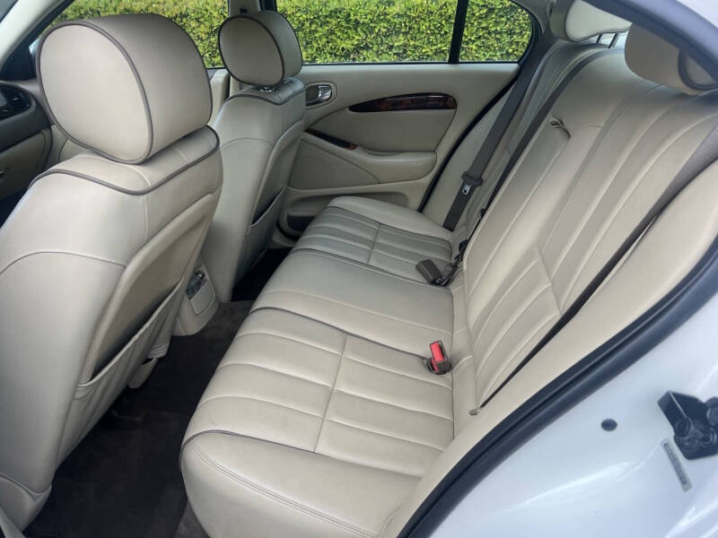 2007 Jaguar S-Type 4.2