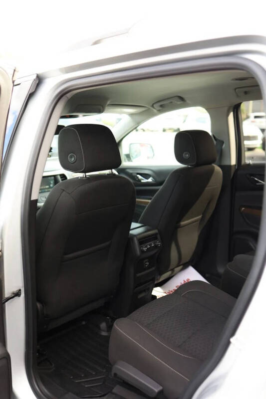 2018 GMC Acadia SLE-2