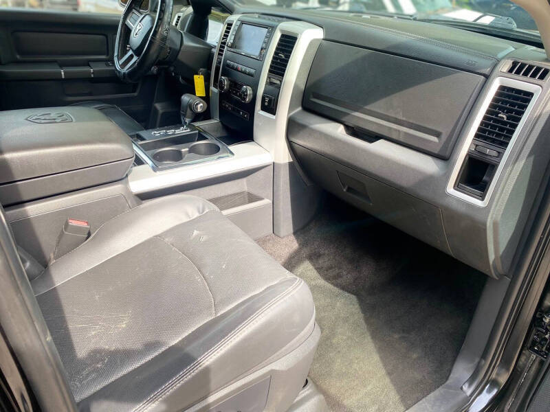 2011 RAM 1500 SLT