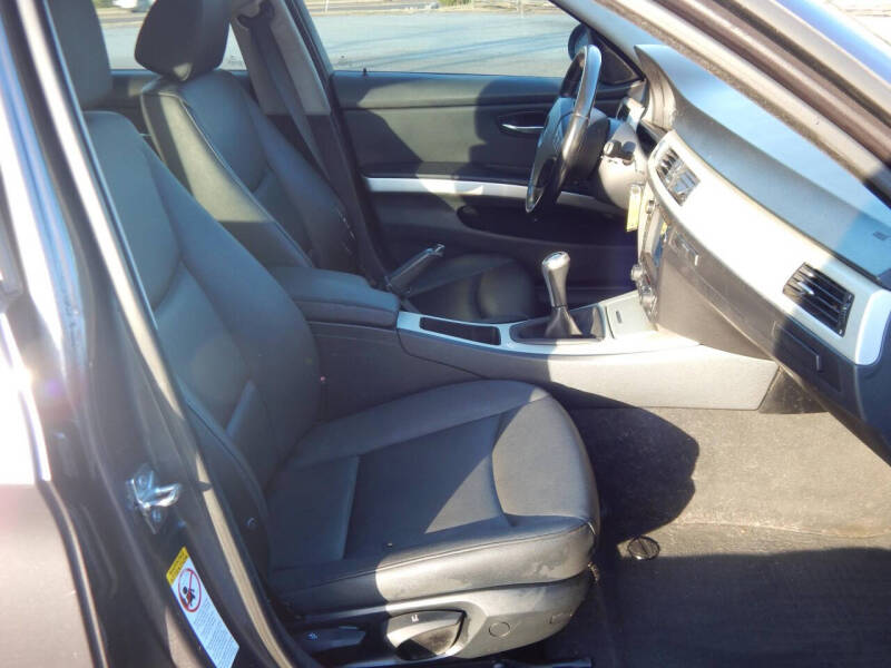 2006 BMW 3 Series 325xi