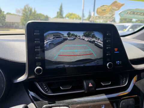 2019 Toyota C-HR LE